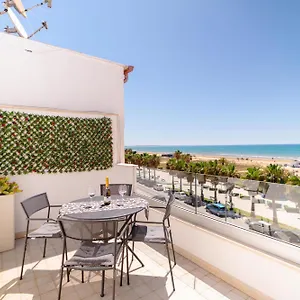 Madagi Beachfront Aparthotel